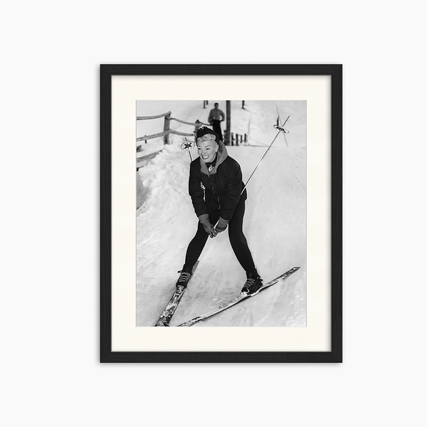 liv corday B&W Ski