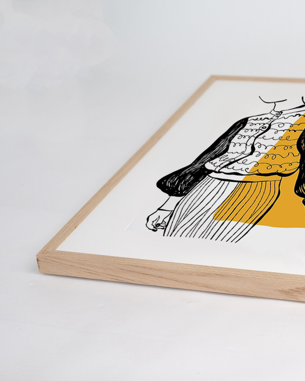 Liv Corday Black & Yellow Lady