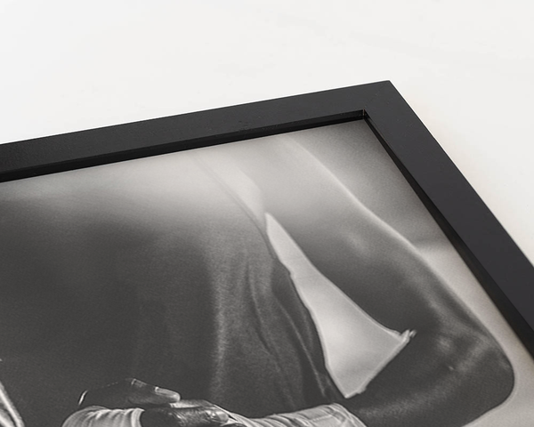 Liv Corday Boxer Hands