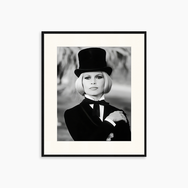 liv corday Brigitte Bardot - Top Hat