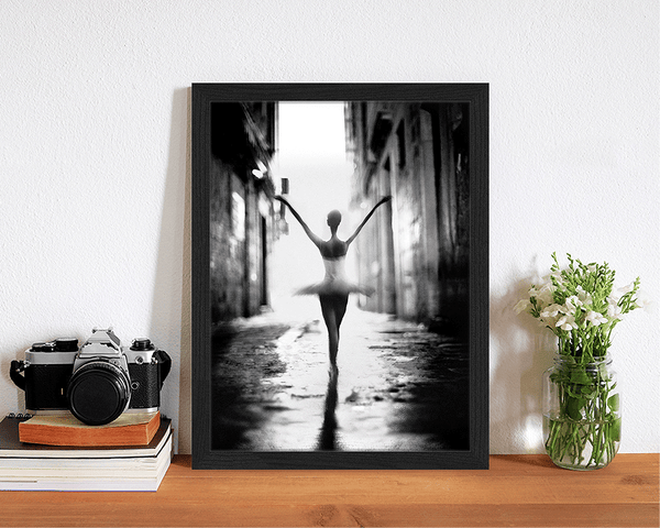 Liv Corday Dancing Queen