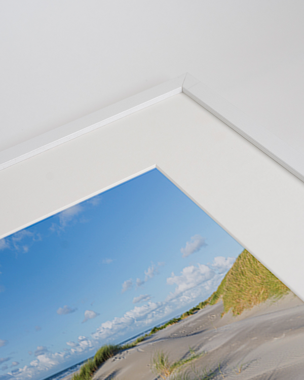 Liv Corday Dunes Of Royan