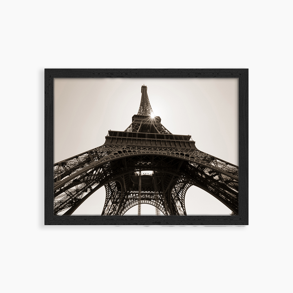 liv corday Eiffel Tower