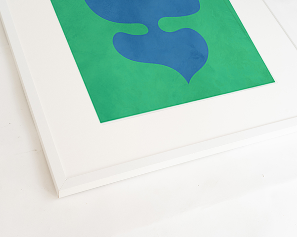 Liv Corday Green Abstract Leaf