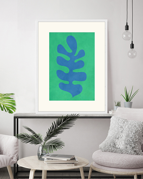 Liv Corday Green Abstract Leaf