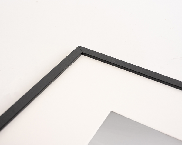 Liv Corday Happy Surfers