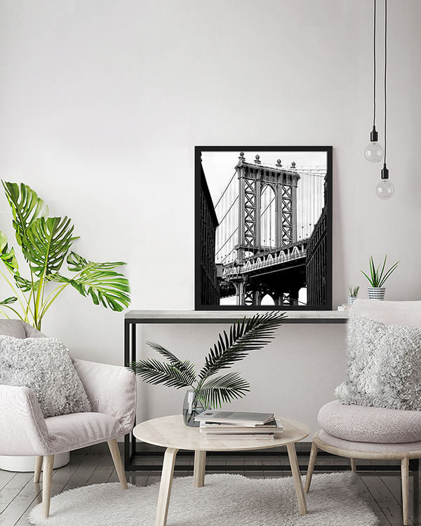 Liv Corday Manhattan Bridge In B&W