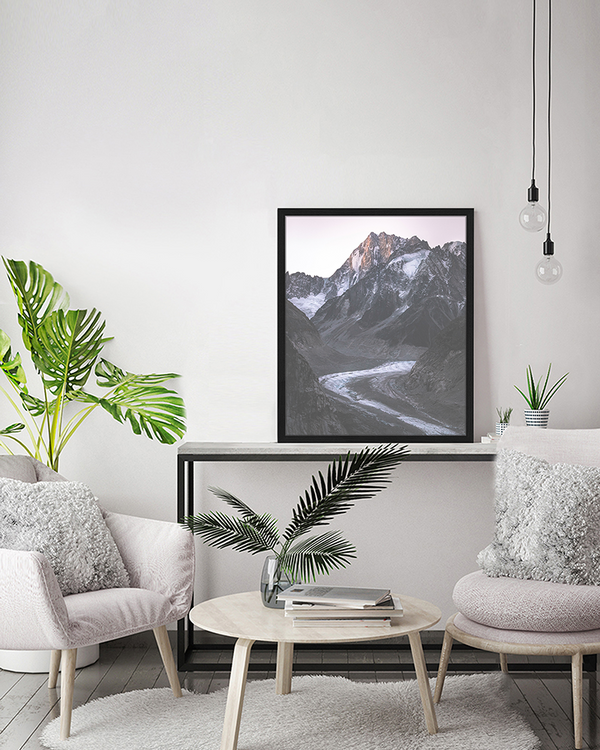 Liv Corday Mer De Glace In Chamonix