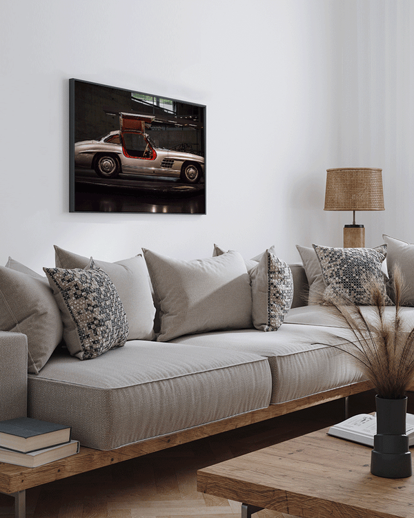 Liv Corday Mercedes Benz 300SL Gullwing