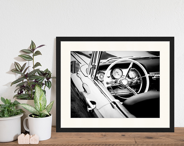 Liv Corday Old Cabriolet