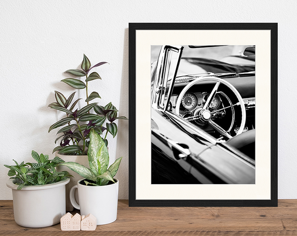 Liv Corday Old Cabriolet Close Up