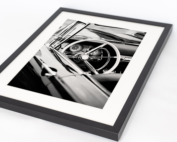 Liv Corday Old Cabriolet Close Up