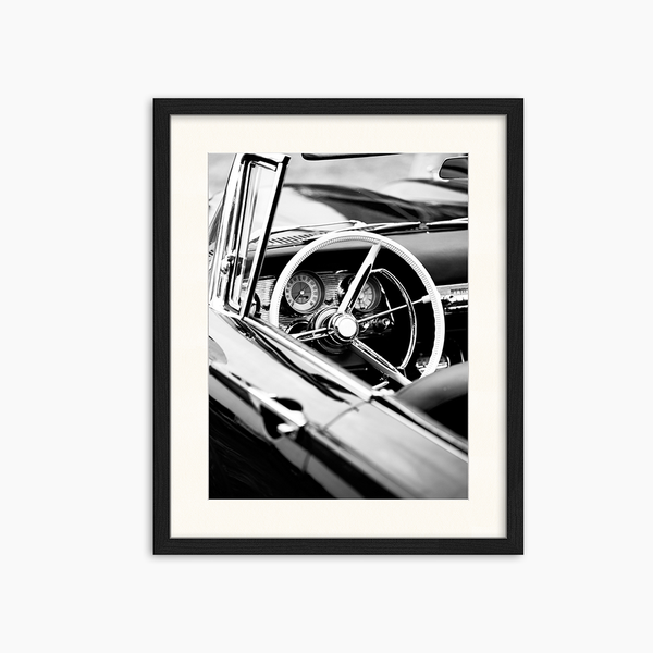 liv corday Old Cabriolet close up