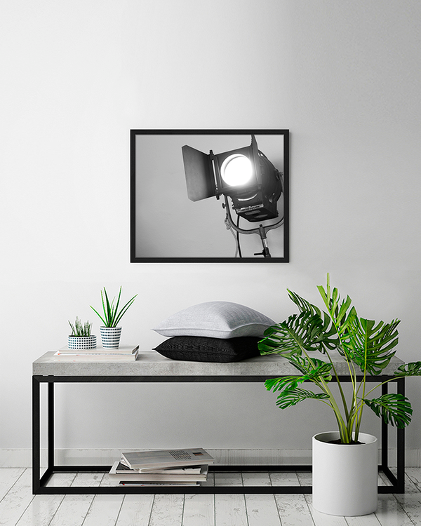 Liv Corday Old Hollywood Light