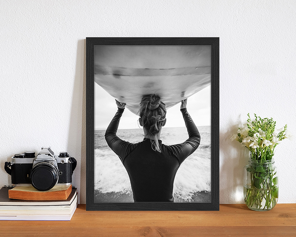 Liv Corday Ready To Surf