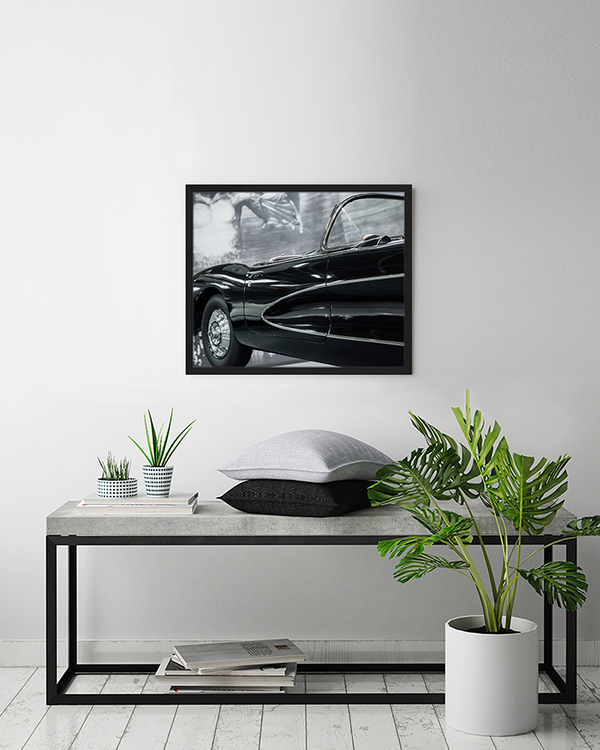 Liv Corday Right Side