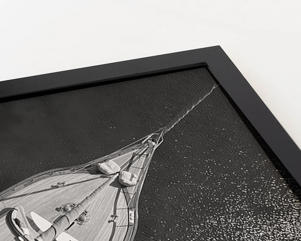 Liv Corday Sailing Boat Black & White