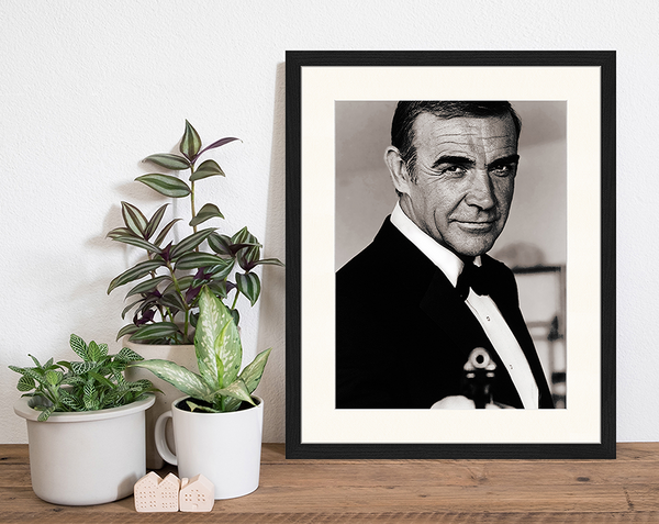 Liv Corday Sean Connery