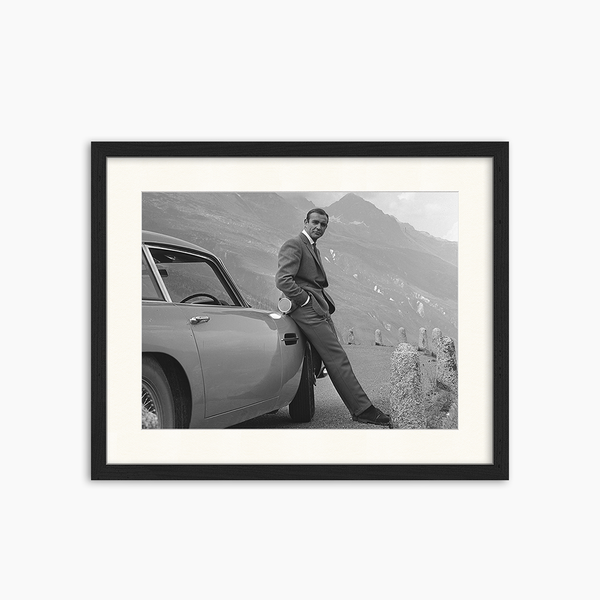 liv corday Sean Connery on the Set of Goldfinger