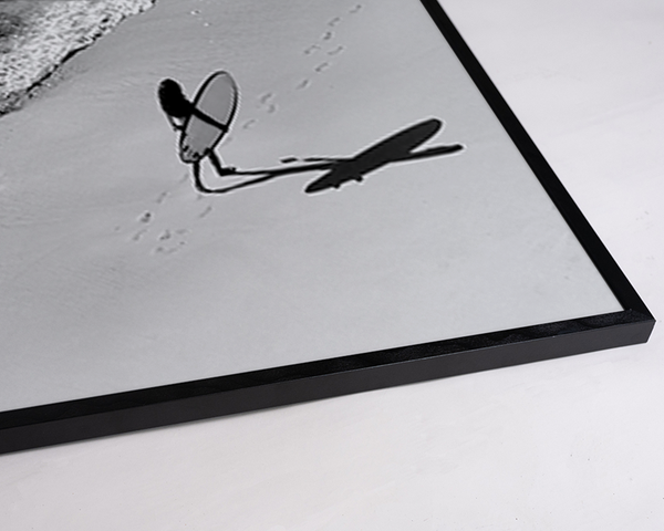 Liv Corday Surf Walking