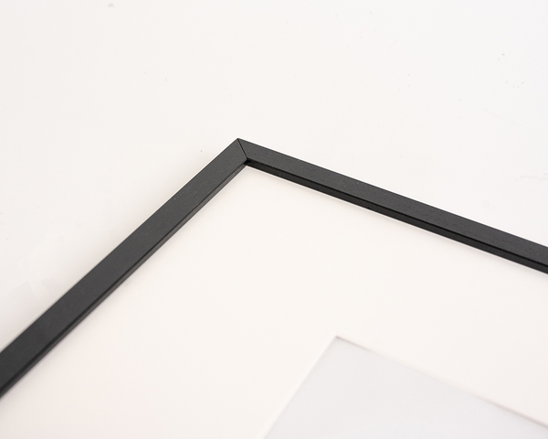 Liv Corday Surfing Day