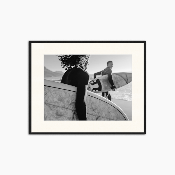 liv corday Surfing Friends