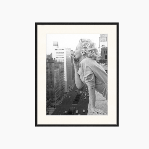 liv corday Marilyn at the Ambassador Hotel New York