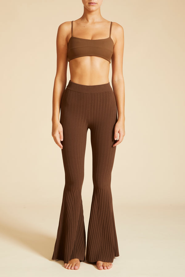 Live The Process Jaya Flare Black