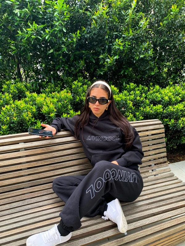 Livincool SLICK OUTLINE HOODIE BLACK