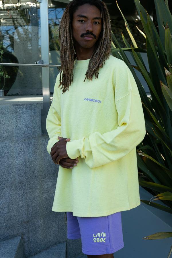 Livincool SLICK OVERSIZE CREWNECK PASTEL YELLOW