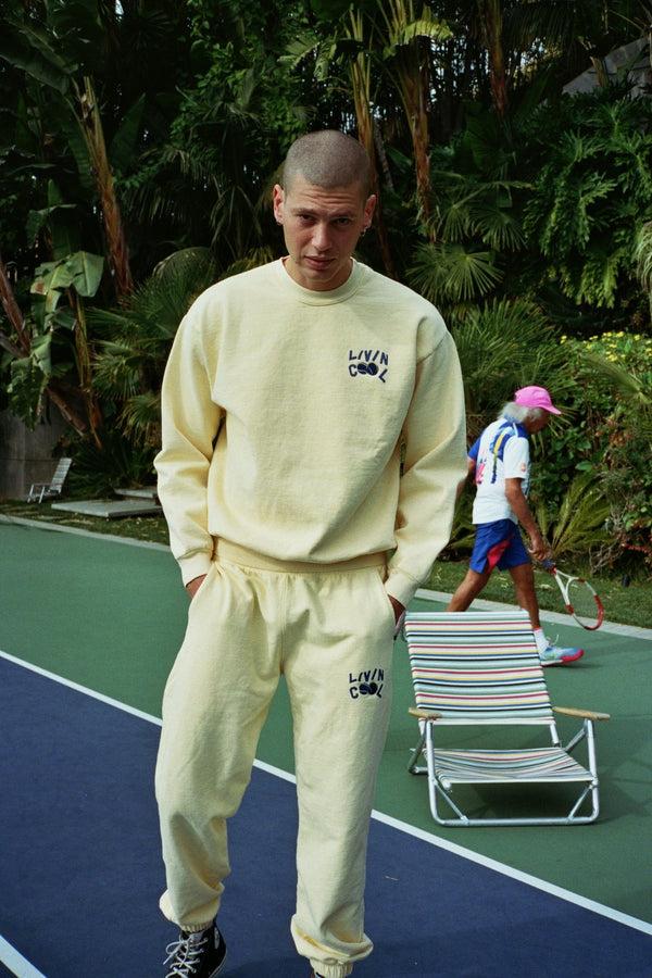 Livincool TENNIS CLUB SWEATPANTS YELLOW