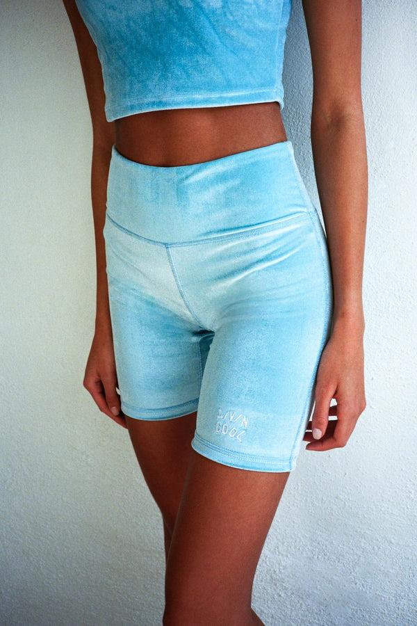 livincool VELVET BIKER SHORTS SKY BLUE
