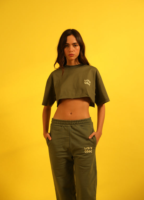 livincool WAVY LOGO CROP TEE MILITARY GREEN