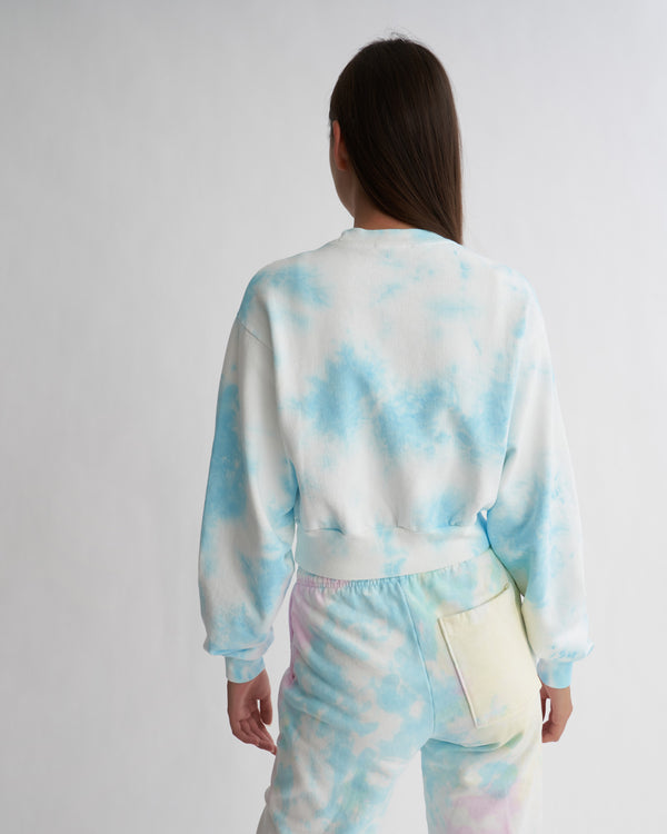 Livincool WAVY EMBROIDERED CROP SWEATSHIRT SKY TIE DYE