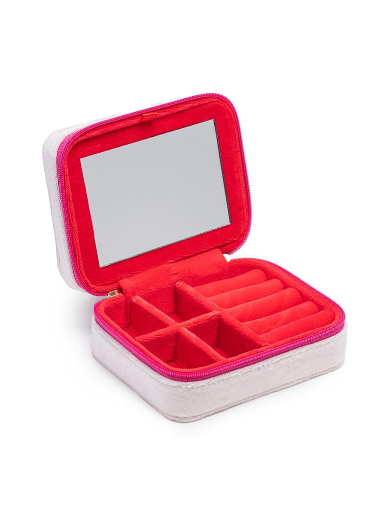 Living Royal Queen Jewelry Zip Case