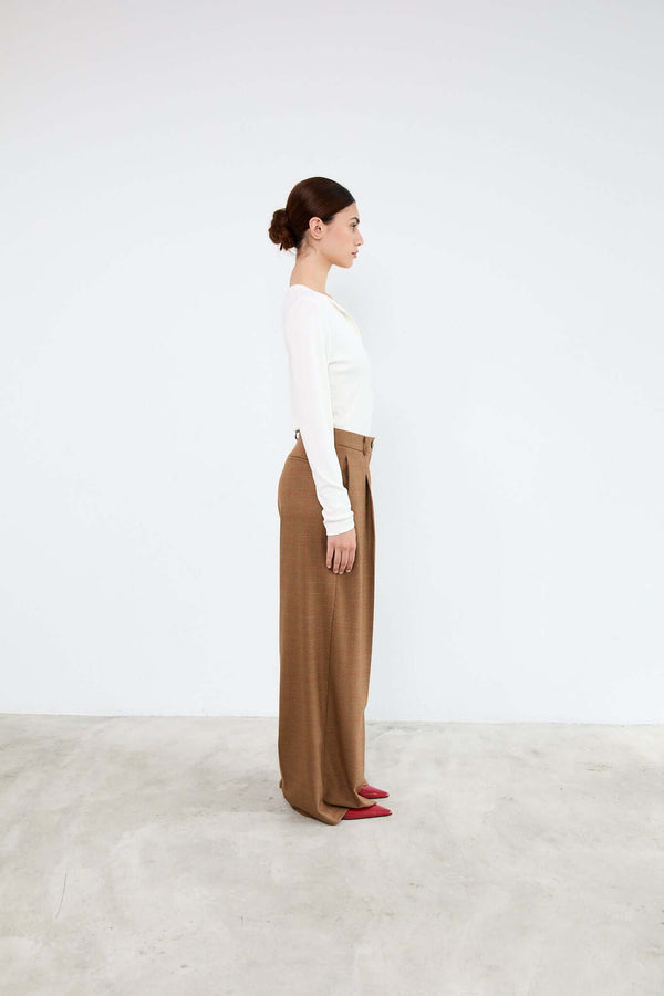 Livthelabel ALESSANDRA T-SHIRT|Ecru