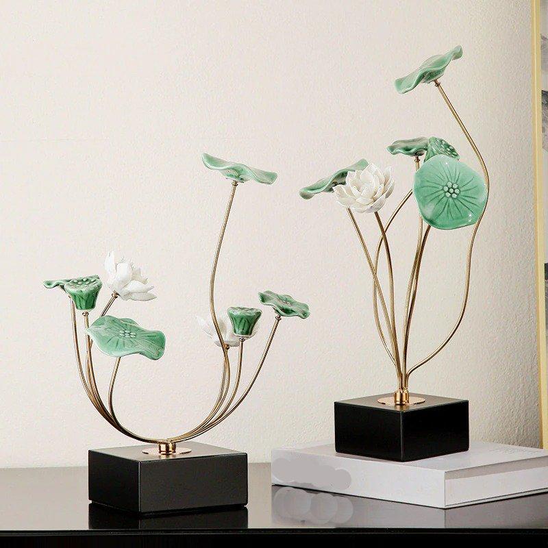 Lixra Exquisite Design Modern Art Lotus Leaf Showpiece