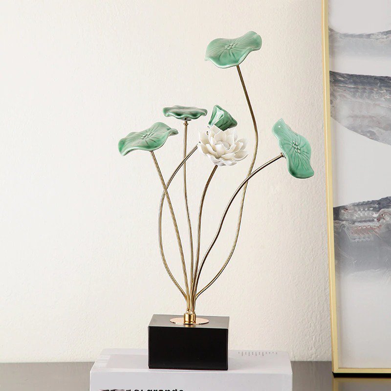 lixra Exquisite Design Modern Art Lotus Leaf Showpiece
