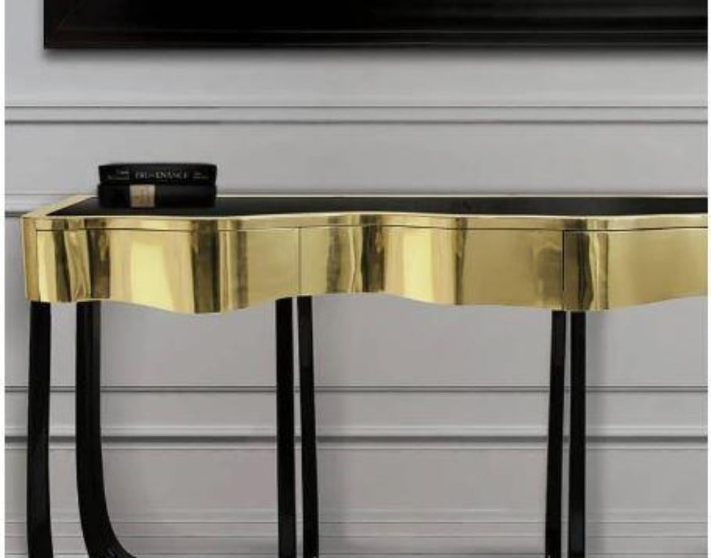 Lixra Aesthetic Designed Wooden Accent Table