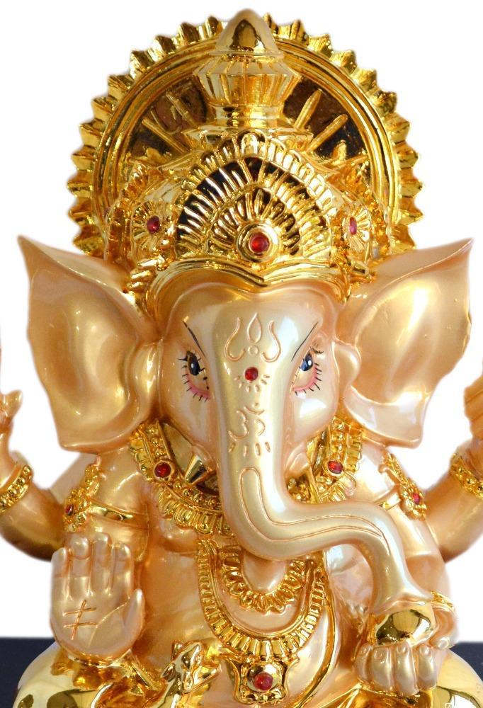 Lixra Charming & Attractive Gleamy Gold Statue