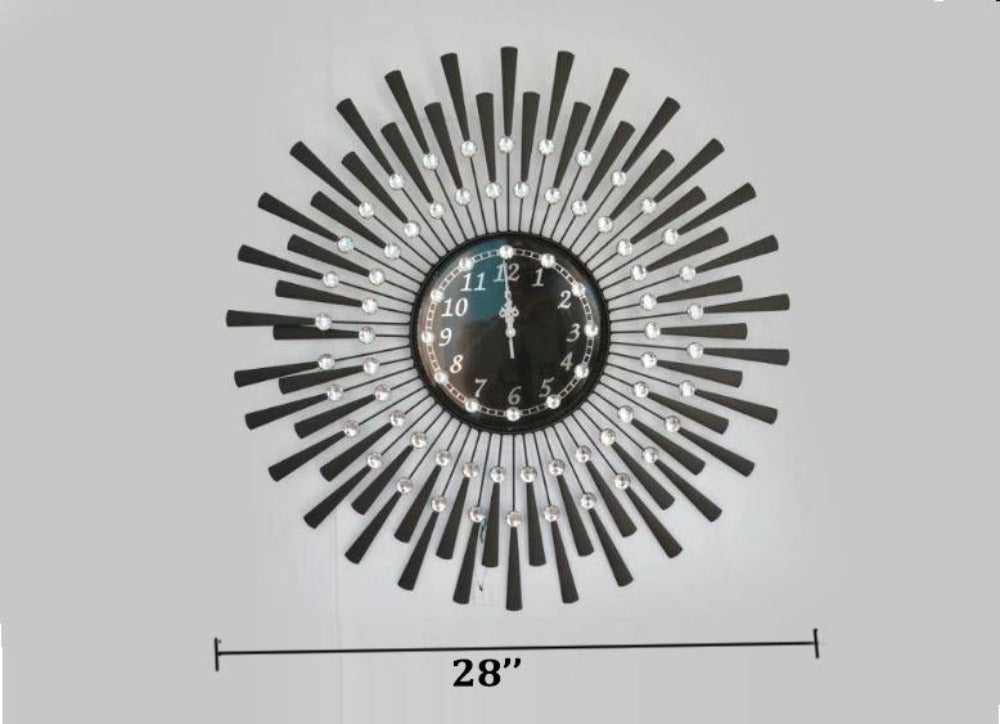 Lixra Embracing Look Modern Wall Clock