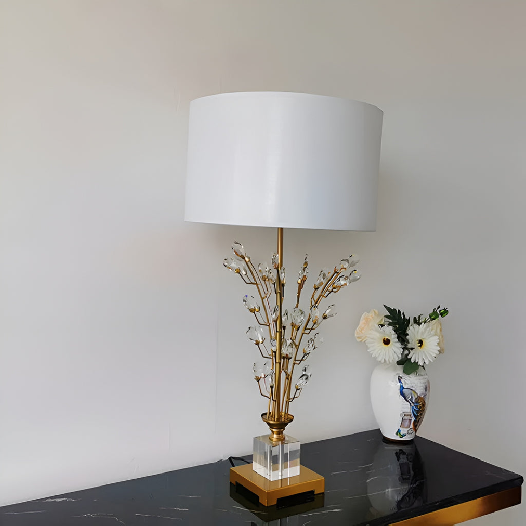 Lixra Gleaming Gold-Plated Table Lamp