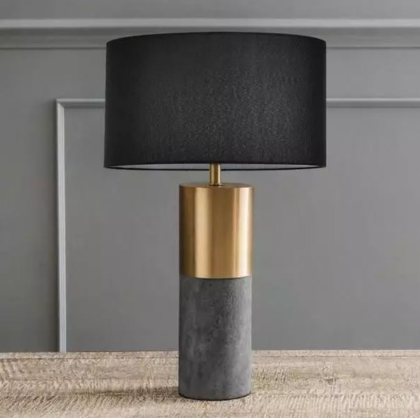 Lixra Graceful Gleam Table Lamp