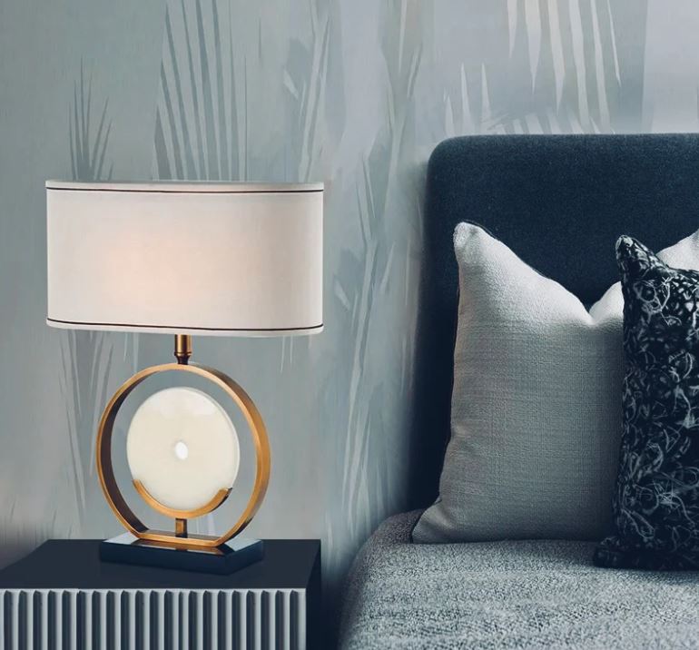 Lixra Graceful Radiance Designer Table Lamp