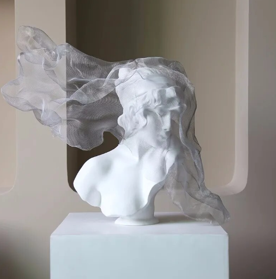 Lixra Majestic Artwork Statue Sculpture