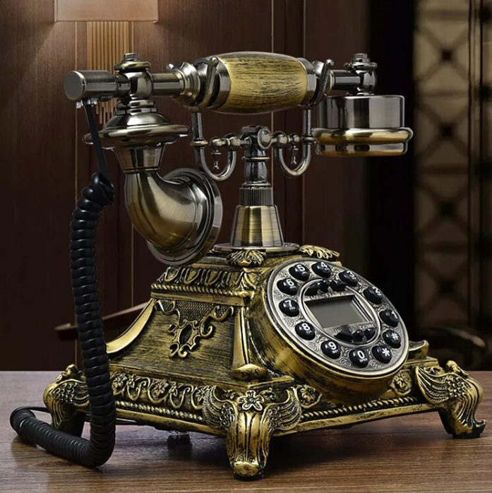Lixra Modern Antique Ringmaster Telephone