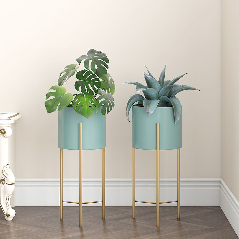 lixra Modern Gold Metallic Astounding Pedestal