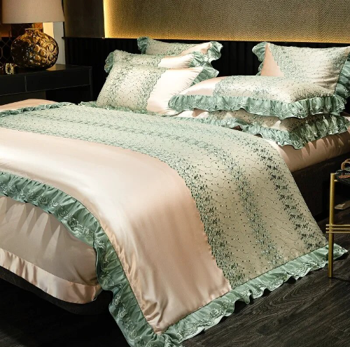 Lixra Modern Silk Elegance Bedding Set