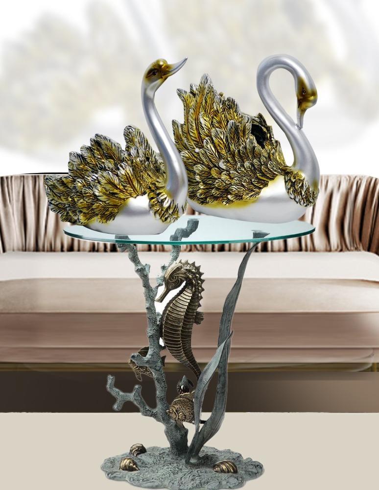 Lixra Modish Style Porcelain Statues