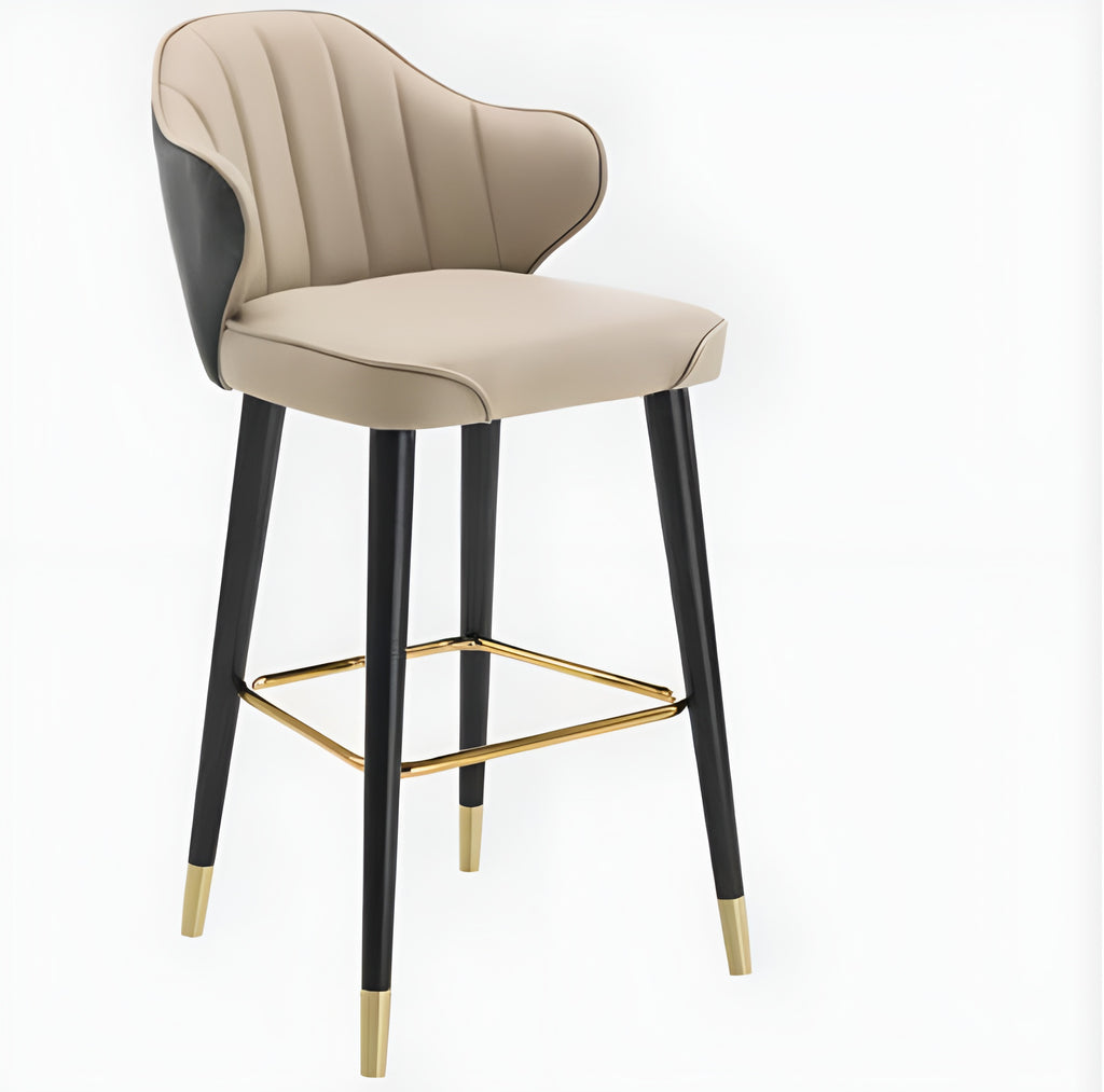 Lixra Set Of 4 Leather Curved Back Bar Stools